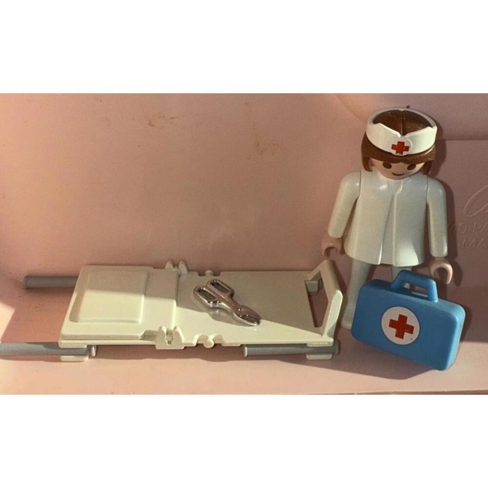 Vintage Playmobil Paramedic EMT Nurse Figure First Aid Medical Bag & Instruments